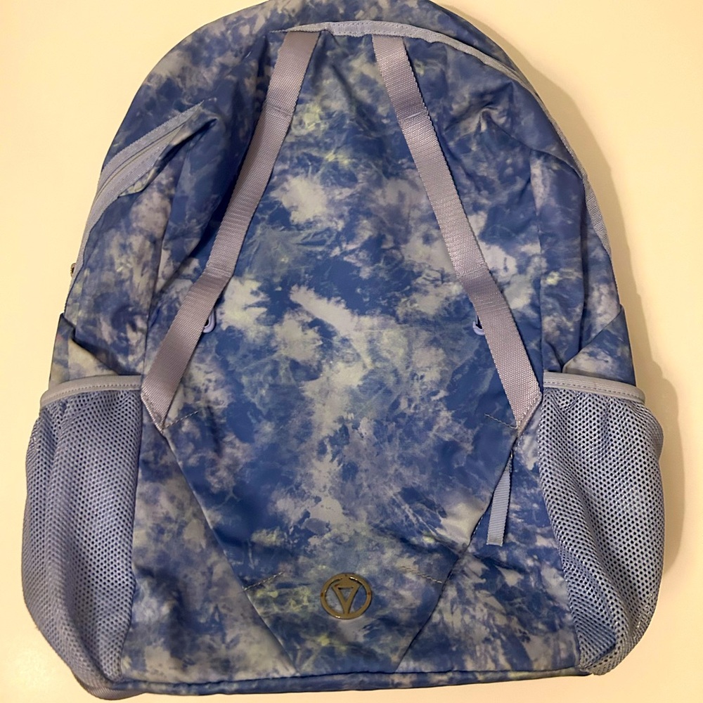 Blue Tie-Dye Ivivia Backpack